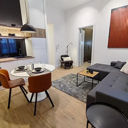 Apartment Rajiceva For 4 One Bdr One Living Knez Mihailova *