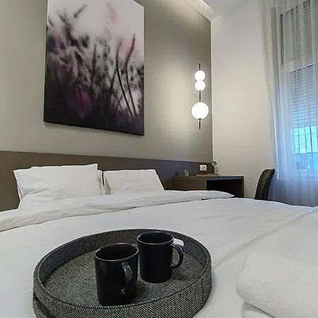 Apartmán Rajiceva For 4 One Bdr One Living Knez Mihailova Bělehrad