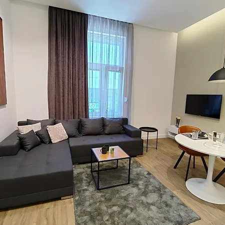 Rajiceva For 4 One Bdr One Living Knez Mihailova